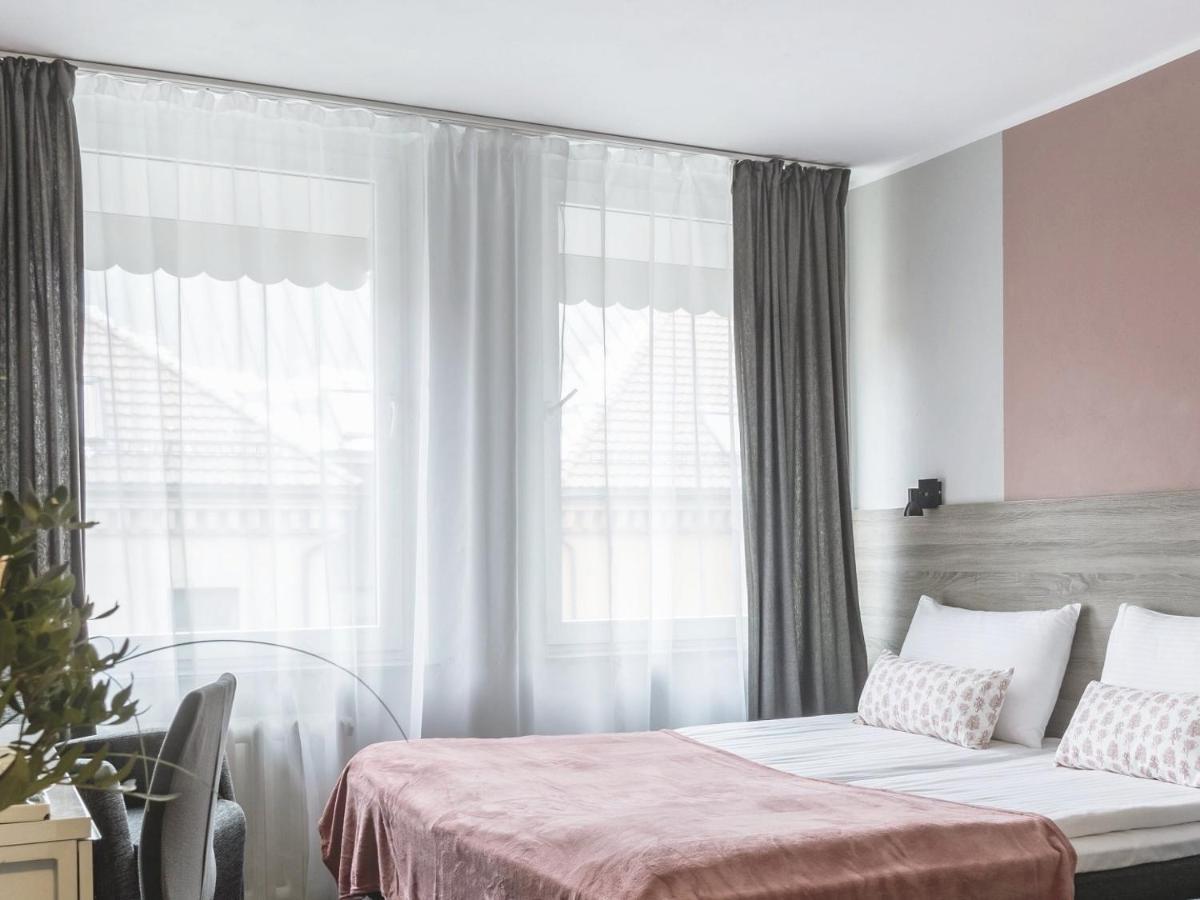 Park Hotel Vilnius Luaran gambar
