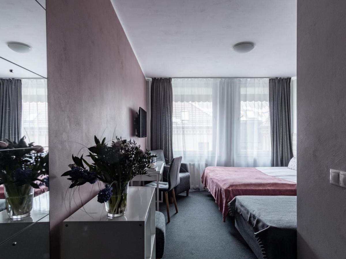 Park Hotel Vilnius Luaran gambar